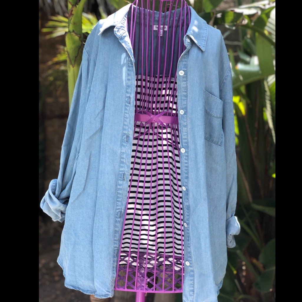 Splendid Chambray Button Down